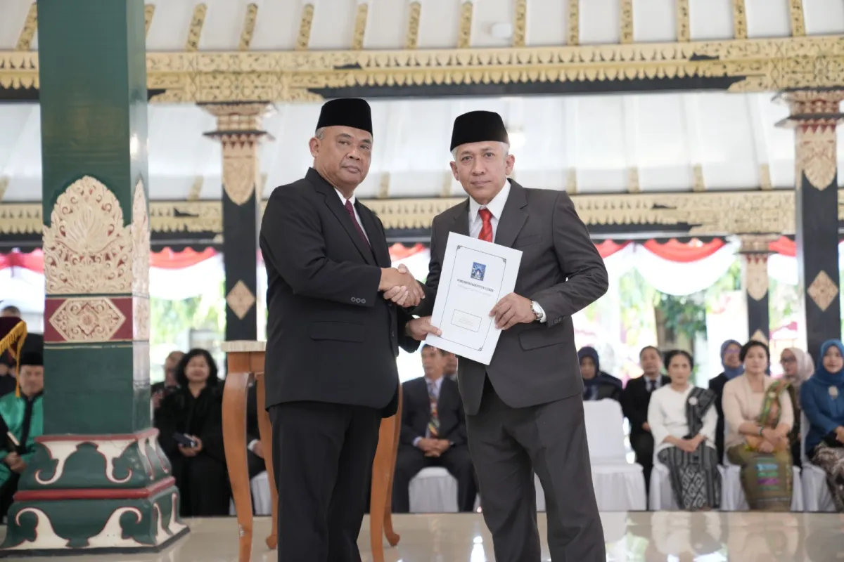 Abu Bakar Resmi Jabat Sekda Sleman, Bupati Harda Tekankan Integritas dan Pengabdian